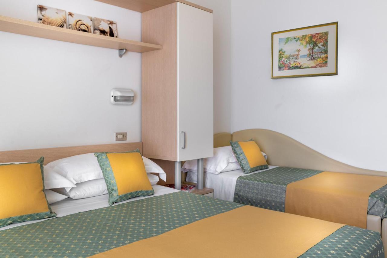 Hotel Principe Cattolica Ngoại thất bức ảnh