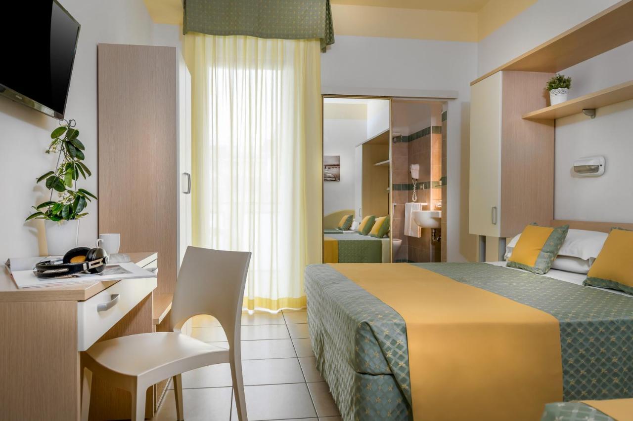 Hotel Principe Cattolica Ngoại thất bức ảnh