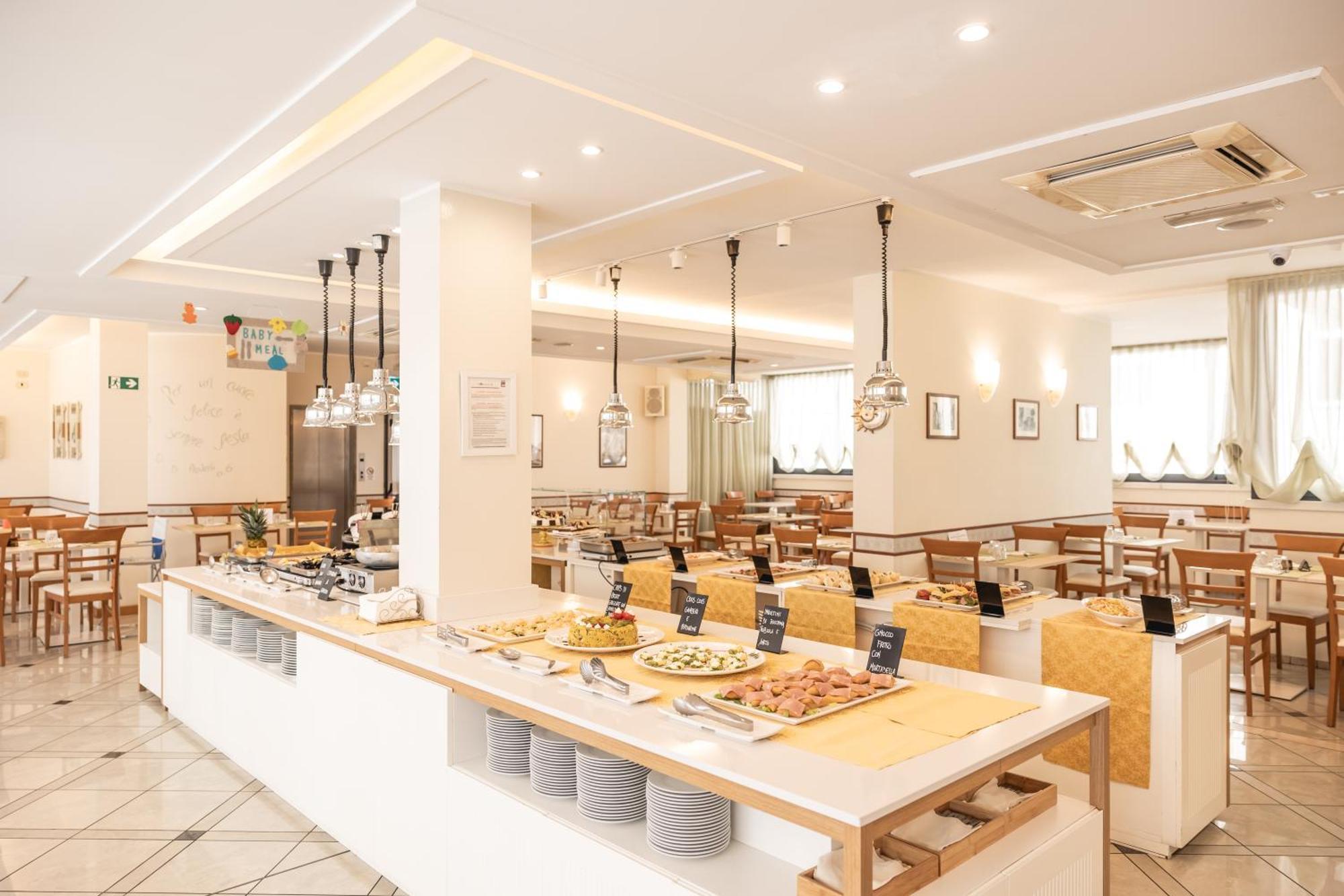 Hotel Principe Cattolica Ngoại thất bức ảnh