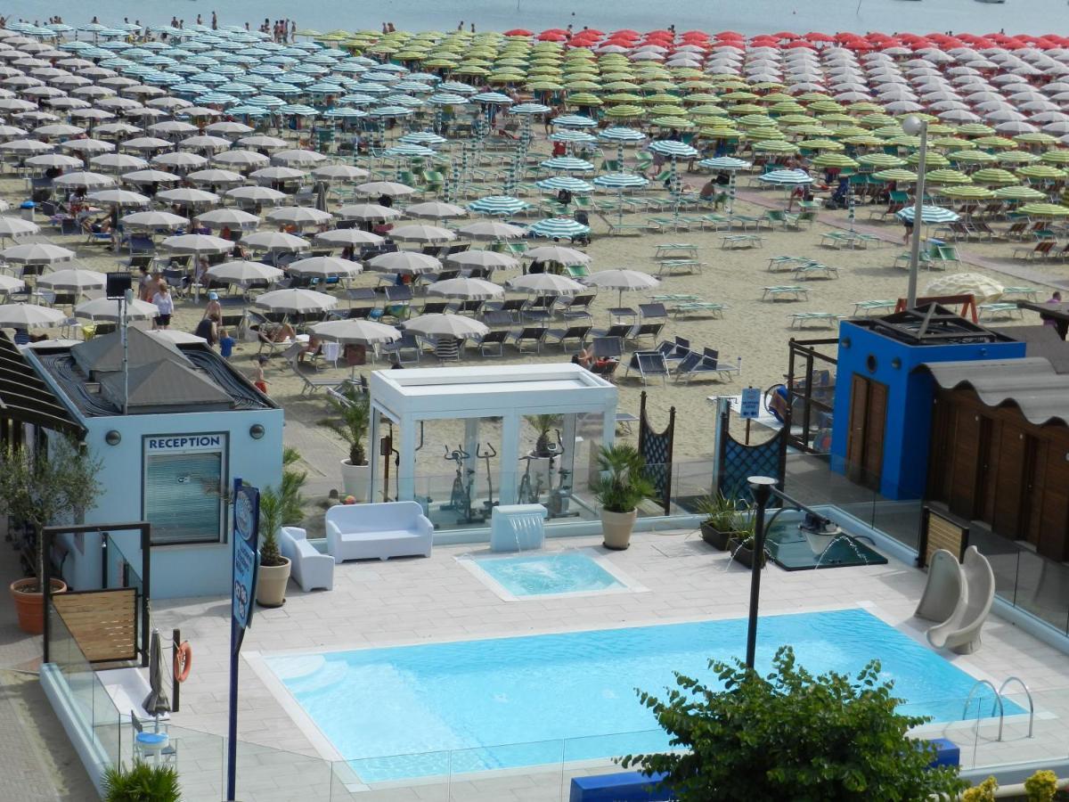 Hotel Principe Cattolica Ngoại thất bức ảnh